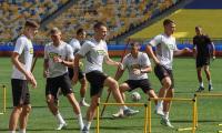 War hit Ukraine set to restart soccer league