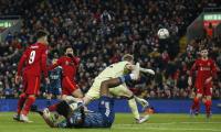 Soccer PIX: Liverpool frustrated by 10-man Arsenal