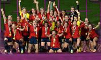 Kiss scandal: Spain's World Cup winners on strike!