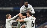 PIX: Real Madrid ease past 10-man Valencia