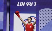 Boxer cleared after gender row, set to return