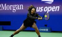 Serena undergoes surgery for 'grapefruit-sized' cyst