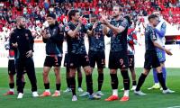 Bayern on brink of Bundesliga title, Kane eyes record