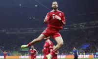 PIX: Liverpool edge Inter; Barcelona, Bayern win