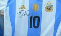 SEE: Mamata Didi gets special gift from Messi
