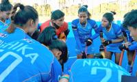 India women hockey team continue losing run in Aus