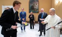 Pope Leo gives audience to World No. 1 Sinner