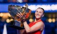In-form Anisimova wins China Open crown
