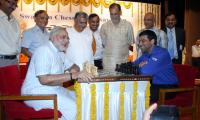 When Modi Treated Vishy To A Gujarati Thali