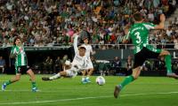 Real Betis strike late to dent Real Madrid's fading title hopes