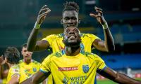 Kerala Blasters edge FC Goa, end ISL season on a high