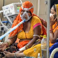 A Covid patient gets oxygen support in Ajmer