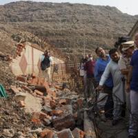Manish Sisodia visits the Ghazipur landfill