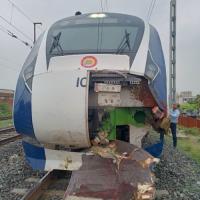The damaged nose of the Vande Bharat Express