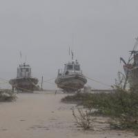 Heavy rain at Jakhau port ahead of the landfall