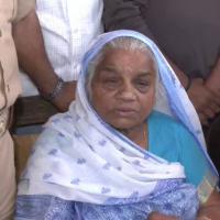 Umesh Pal's mother