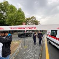 Police officers secure area after bomb attack in Ankara/Reuters