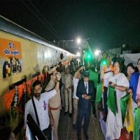 Union minister Darshana Jardosh flagging off Ayodhya Dham 'Aastha' train from Surat/ANI Photo
