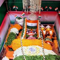 An idol of Lord Hanuman dressed up in the tricolour