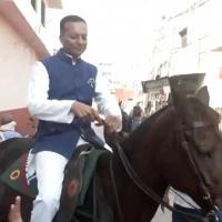 BJP MP Naveen Jindal reaches a polling station in Kurukshetra on a horse, to cast his vote/ANI on X