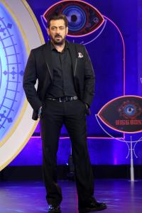 'If I get paid Rs 1,000 crore, I would never work in my life'