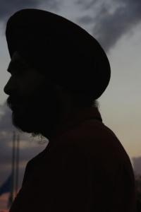 Toronto amends 'no-beard' rule, Sikh guards to be reinstated