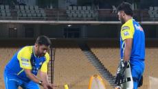 Dhoni's Keeping Masterclass For CSK Youngsters 