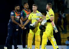 1st T20: Australia thrash Sri Lanka by 10 wickets