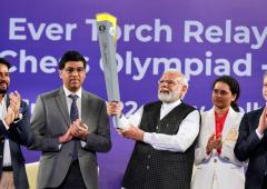 SEE: PM flags off torch relay for Chess Olympiad