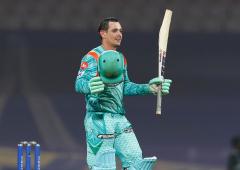 No baggage, only runs: De Kock back in ruthless touch