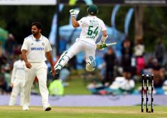How Elgar wrested control for South Africa on Day 2