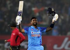 PHOTOS: Sensational SKY powers India to series win