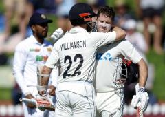 Williamson, Nicholls hit double tons as NZ dominate