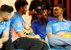 WPL FINAL PIX: Sachin, Rohit cheer for MI at Brabourne