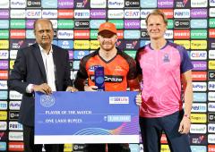 Phillips' Cameo Steals Buttler's Thunder
