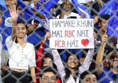 Viratians Make Waves In Sea Of Blue