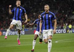 PIX: Inter Milan's quick-fire goals sink AC Milan