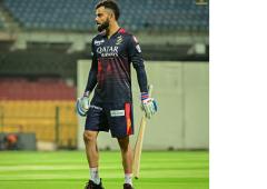 What Kohli needs to do to up scoring rate