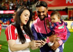 Pretty Preity Dazzles Dharmsala