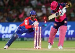 T20 World Cup: Who Should Keep Wickets?