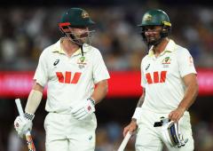 In-Form Australia Head to Adelaide With Selection Dilemma