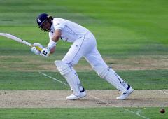 PIX: Solid Root stabilises England at Lord's on Day 1