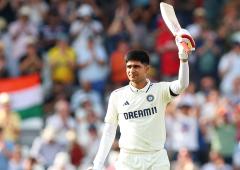 PIX: Gill Rewrites Record Books On Captaincy Debut!