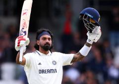 Ex cricketers doff hat to Rahul's 'masterclass'