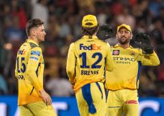 Can Dhoni's CSK end KKR's run for play-offs race?