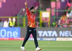 IPL PIX: Kings down Royals; inch closer to play-offs