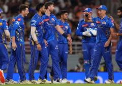 PIX: MI overpower Titans; face Punjab in Qualifier 2