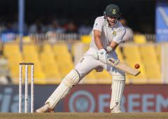 Openers flop as India face impossible task on Day 5