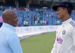 SEE: Lara's request to Jaiswal as legends watch WI wilt