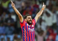 Beginning of Shami's road to redemption: Pujara